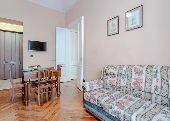 Apartamento Guesthost - Elegant In S Quadrilatero Turín